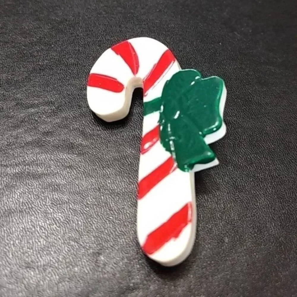 Candy Cane brooch red white green holiday